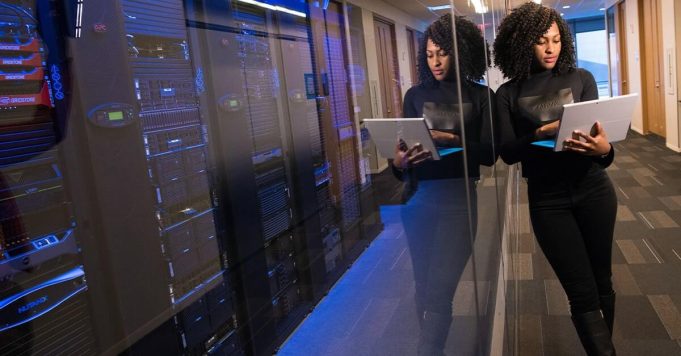 Un partenariat tripartite renforce la souveraineté énergétique renouvelable des datacenters nLighten